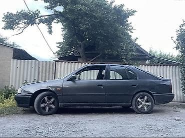 Транспорт: Nissan Primera: 1992 г., 2 л, Механика, Бензин, Седан — 2