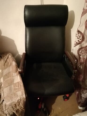 Офис столдору: Офис креслолор, Колдонулган, Дөңгөлөктүү, Өзү алып кетүү — 2