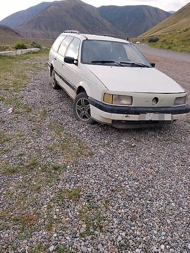 Volkswagen Passat Variant: 1991 г., 1.8 л, Кол менен иштөөчү, Бензин, Универсал