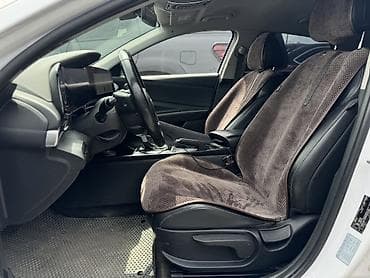 россрочку: Hyundai Avante: 2020 г., 1.6 л, Автомат, Бензин, Седан — 9