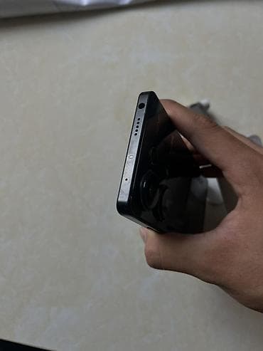 nintendo switch light: Redmi, Redmi Note 13 Pro, Б/у, 256 ГБ, цвет - Черный, 2 SIM — 6