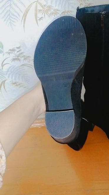 humtto обувь бишкек: Только самовывоз. Новый замша. Зимний. Размер 38. Уступка есть — 3