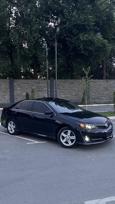 chrysler pacifica: Toyota Camry: 2012 г., 2.5 л, Газ, Седан — 5