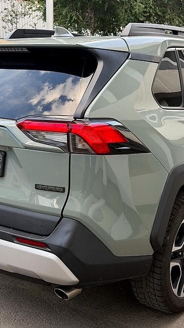 аудио техника: Toyota RAV4: 2021 г., 2.5 л, Автомат, Бензин, Кроссовер — 6