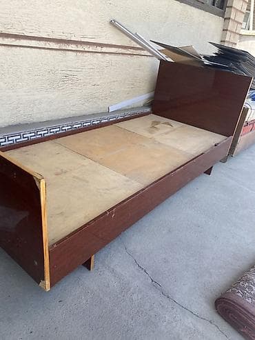 Керебеттер: Бир кишилик керебет, Каркассыз матрас, узуну - 190 см — 2