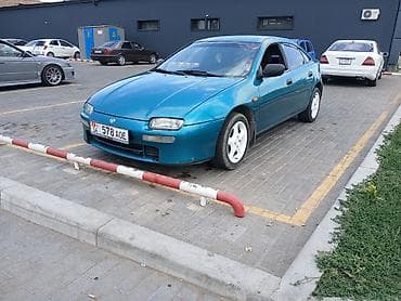 люминесцентная лампа: Mazda Lantis: 1996 г., Лифтбек — 1