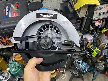 Пила дисковая Makita 5806 - Тип: ручная дисковая пила (сетевой at lalafo.kg Пила дисковая Makita 5806 - Тип: ручная дисковая пила (сетевой