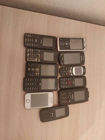 hk9 ultra 2: Коллекция мобильных телефонов – набор из разных моделей и брендов — 4