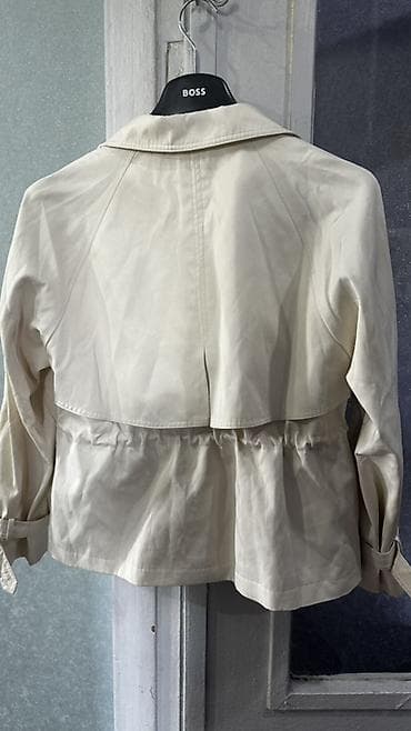 плащ: Короткий тренч/плащ женский, цвет молочный (айвори). - Двубортная — 4