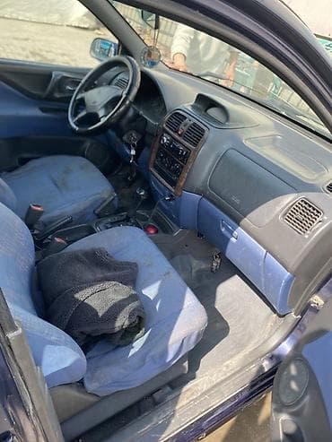 митцубиси спейс стар: Mitsubishi Space Star: 2000 г., 1.8 л, Автомат, Бензин, Универсал — 1