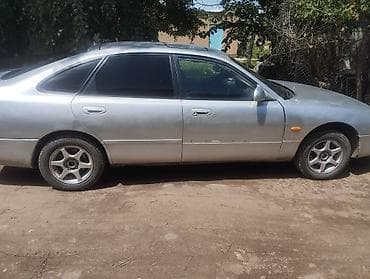 Продажа авто: Mazda Lantis: 1994 г., 2 л, Механика, Бензин, Хэтчбэк — 2