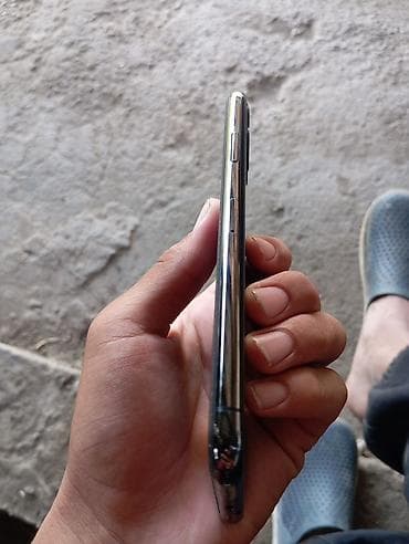 айфон 10 хs: IPhone 11 Pro Max, Б/у, 64 ГБ, Space Gray, Чехол, 83 % — 4