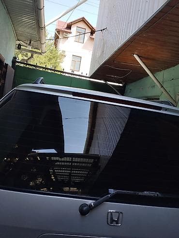 одис: Honda Shuttle: 1999 г., 2.3 л, Автомат, Бензин, Минивэн — 4