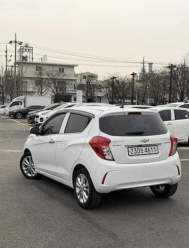 subaru 2020: Chevrolet Spark: 2018 г., 1 л, Автомат, Бензин, Хэтчбэк — 4