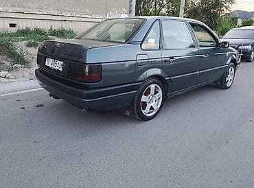Транспорт: Volkswagen Passat: 1989 г., 1.8 л, Механика, Бензин, Седан — 8