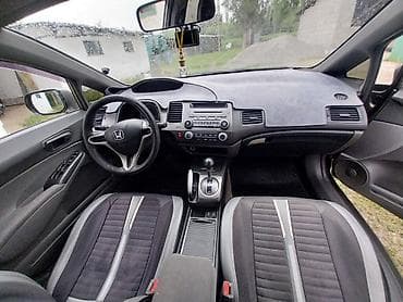 civic: Honda Civic: 2007 г., 1.8 л, Автомат, Бензин, Седан — 4