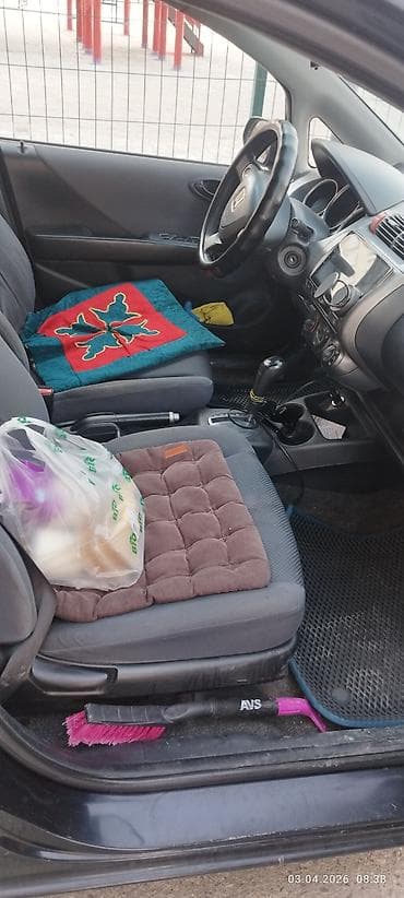 jaguar s type: Honda Jazz: 2002 г., 1.4 л, Вариатор, Бензин, Хэтчбэк — 9