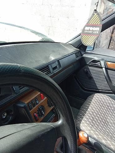 Транспорт: Mercedes-Benz W124: 1989 г., 2.3 л, Кол менен иштөөчү, Бензин, Универсал — 9