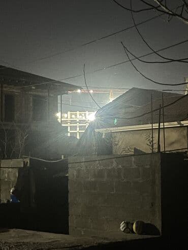 дом город кара балта: Времянка, 73 м², 2 комнаты, Собственник — 5