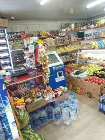 оборудования для магазина: 6 мкр Сдается часть магазина с товаром Площадь:35м2 Цена:20000 — 4