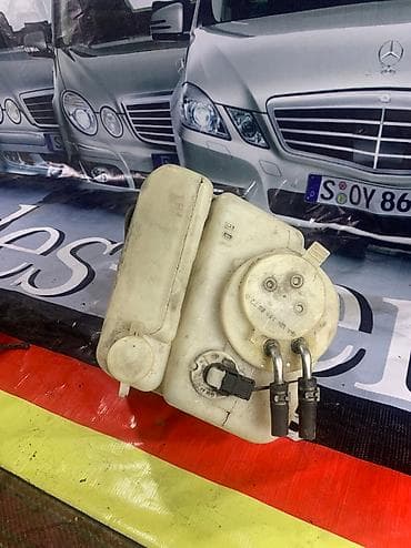 гильзы латунные: Бачок Mercedes-Benz Б/у, Оригинал, Германия — 5
