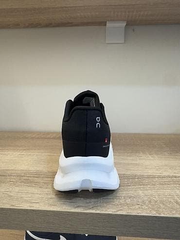 Жеке буюмдар: Эркектердин кроссовкасы, 40, 41, 42, Жаңы, түсү - Кара, Өзү алып кетүү — 2