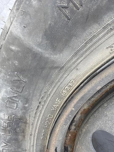 diska 13: Колесо летнее на штампованном диске R17 - Размер шины: T165/80 R17 — 2