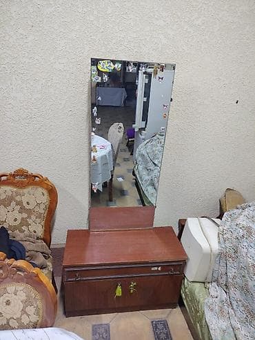 Ванна үчүн тумбалар: Даараткана үчүн үстөл, Күзгүсү менен, түсү - Күрөң, МДФ — 1