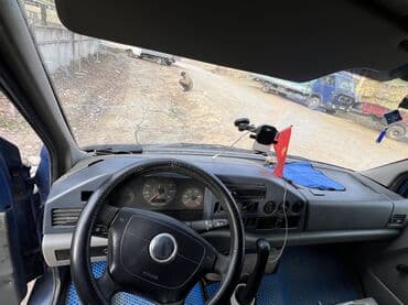 lexus 450d: Легкий грузовик, Mercedes-Benz, Стандарт, 3 т — 5