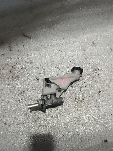 матз 3: Главный тормозной цилиндр в сборе с бачком тормозной жидкости — 2