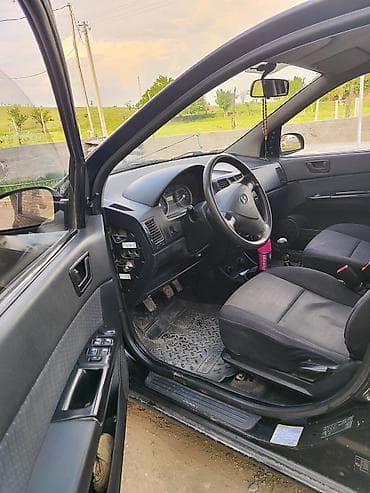 subaru b3: Hyundai Getz: 2010 г., 1.6 л, Механика, Бензин, Хэтчбэк — 8