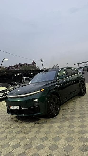 ct 200h: Lixiang L7: 2023 г., 1.5 л, Автомат, Гибрид, Кроссовер — 4