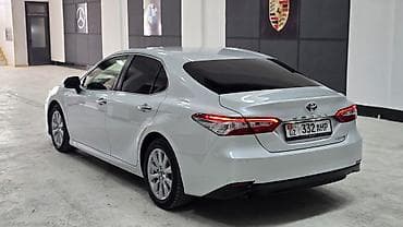 краун crown: Toyota Camry: 2019 г., 2.5 л, Вариатор, Гибрид, Седан — 4