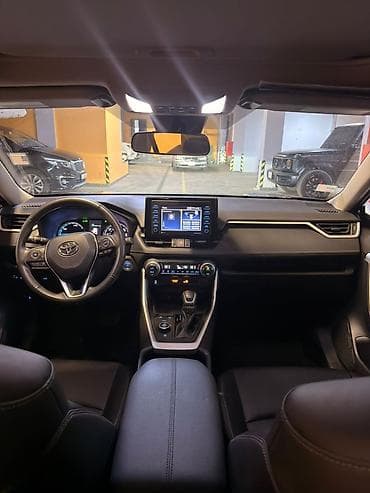 плунжерная пара: Toyota RAV4: 2022 г., 2.5 л, Вариатор, Гибрид, Кроссовер — 7