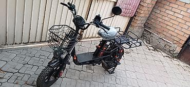 розовый самокат: Продаю электроскутер. разгоняется до 55км с двойным амортизатором — 1