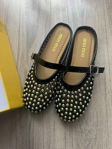 красные колготки: Балетки/мэри-джейн Miu Miu с ремешком - Цвет: черный с глянцевой — 2