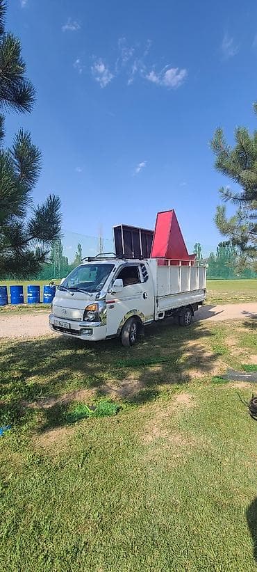 Заказать Хендай портер, Перевозка мебели, C грузчиком