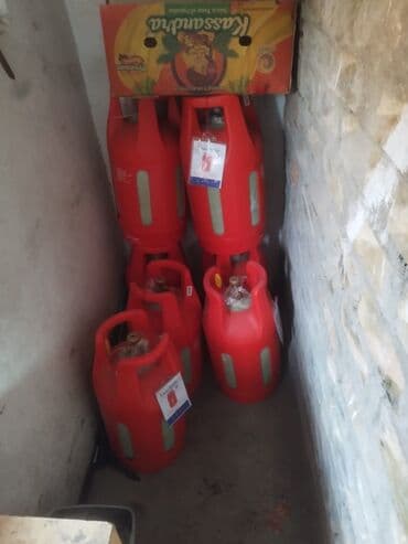 походные газовые баллоны: Композитный газовый баллон, выполненный в красном и белом цветах — 2