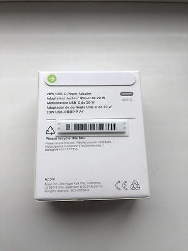 Адаптер питания Apple USB‑C 20W (модель A2644) - Мощность: 20 Вт