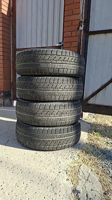 Зимние шины Bridgestone Blizzak VRX2, комплект из 4 шт. - Размер — 6