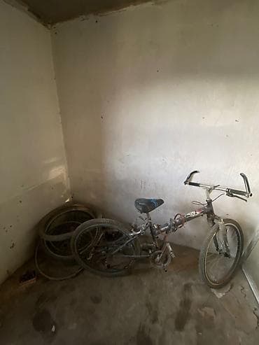 Горный велосипед + комплект колес и мелких запчастей - Рама