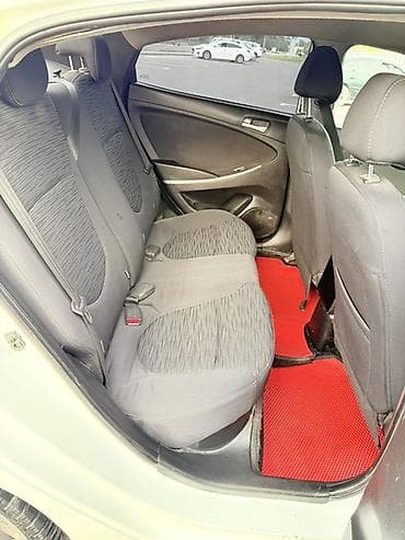 Продажа авто: Hyundai Solaris: 2015 г., 1.6 л, Автомат, Бензин, Седан — 9