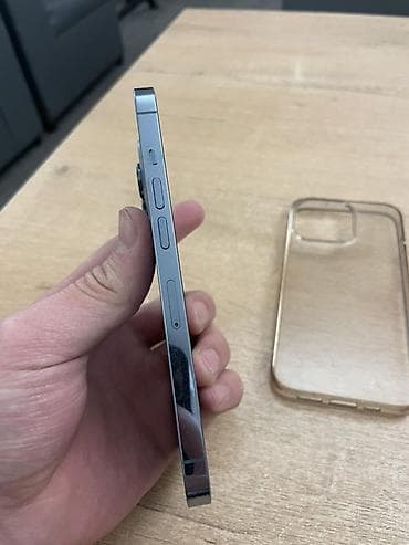 россо: IPhone 13 Pro, Б/у, 128 ГБ, Графит, Чехол, 78 % — 10