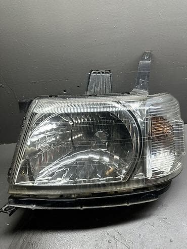 Передняя левая фара Toyota Оригинал