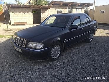 Mercedes-Benz 220: 1999 г., 1.8 л, Механика, Газ, Седан