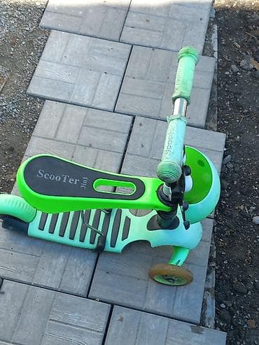 scoot: Детский самокат, Трёхколёсный, Б/у — 2