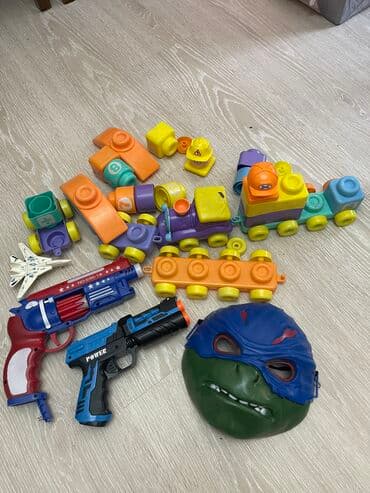 игрушечные дрели: Продаю игрушек для мальчиков, пистолеты с кубиками набор 1200с…,роботы — 2
