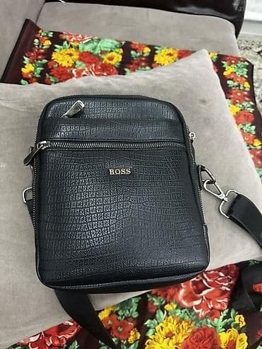 boss сумка мужская: Мужская сумка через плечо BOSS - Формат: компактная вертикальная — 1
