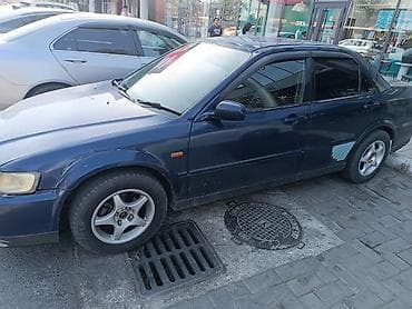 е 26: Honda Accord: 1997 г., 1.8 л, Бензин, Седан — 3