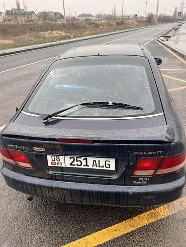 e500 124: Mitsubishi Galant: 1993 г., Седан — 3